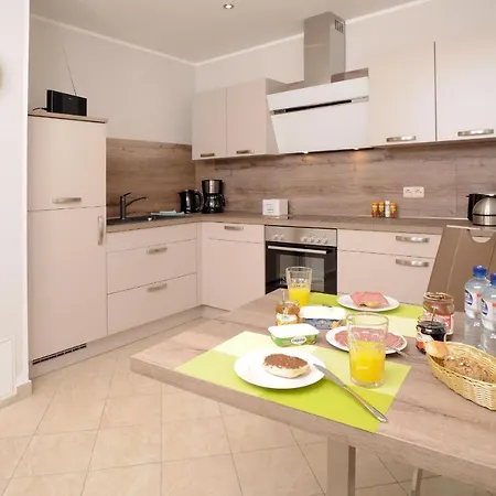 Thale-altstadt-ferienapartment-eg * Thale